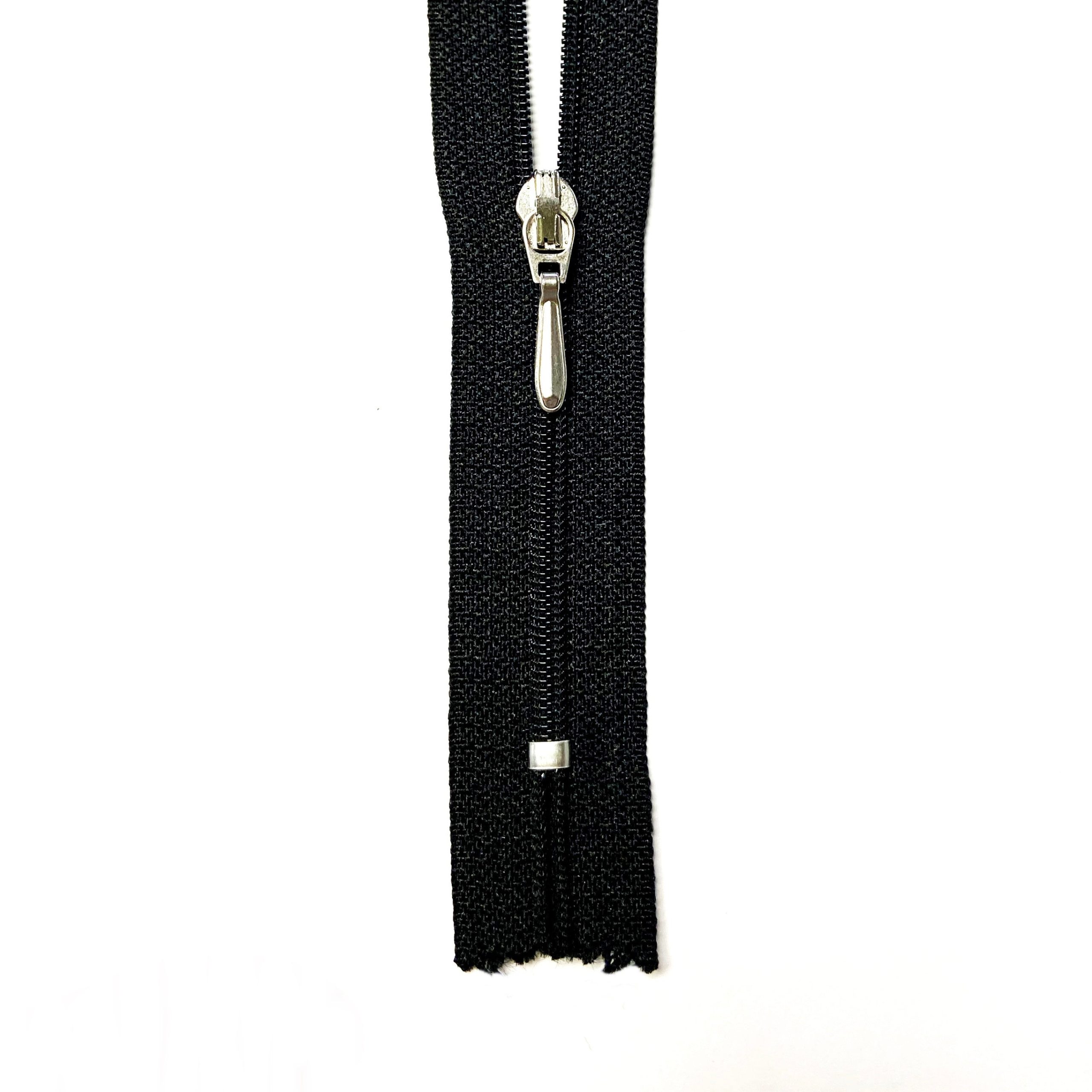 YKK #2.5 Coil One-Way Closed-End Zipper - 9" Black